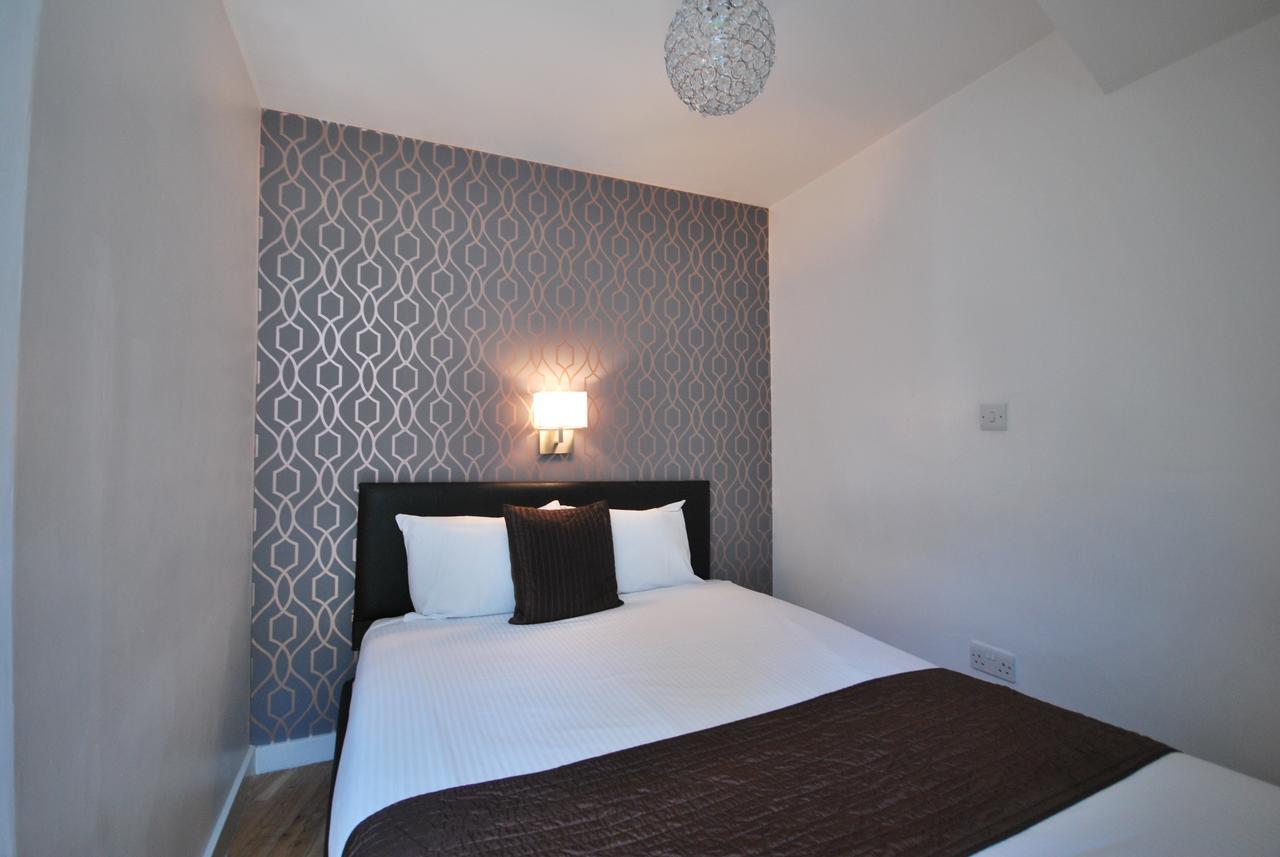 Atana Apartments Manchester Buitenkant foto
