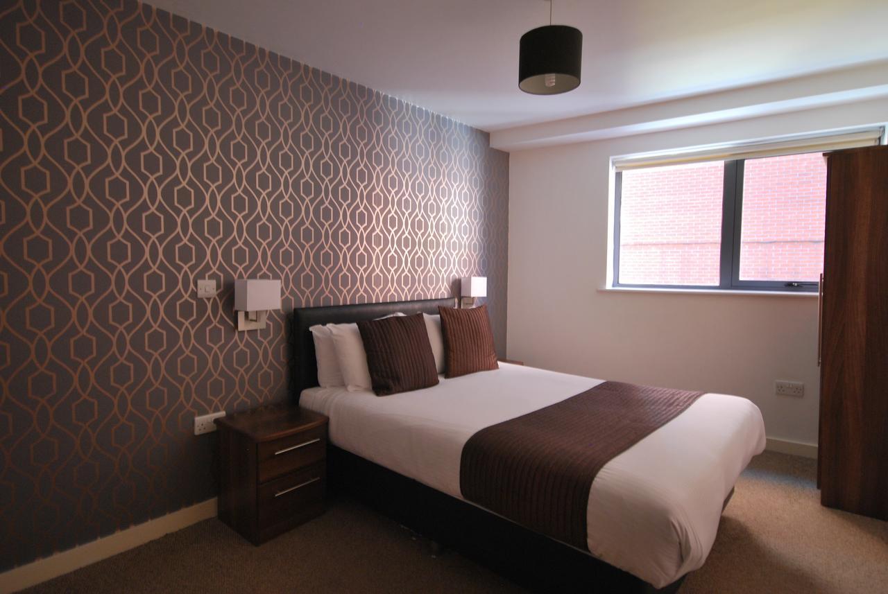 Atana Apartments Manchester Buitenkant foto